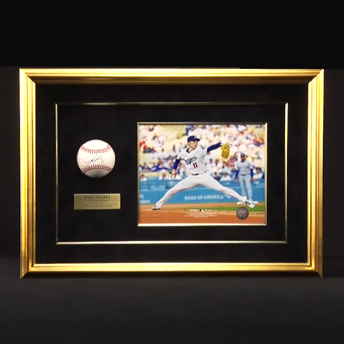 佐々木朗希 直筆サイン入りMLB公式試合球 特製フレーム | 999