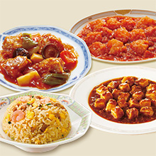 【酢豚】具材がごろっと入って彩り豊か。ケチャップベースの酢豚です。【麻婆豆腐】花椒油とラー油の香りと辛みが効いた、うま辛な味わい。【エビチリソース】熟成の若い豆板醤を使用。溶き卵を加え、ピリ辛ながらマ