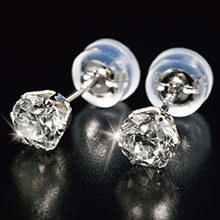 合計1ct プラチナ900ダイヤモンドピアス 合計1ct プラチナ900ダイヤモンドピアス