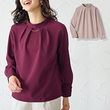 バーアクセサリー付Tブラウス バーアクセサリー付Tブラウス